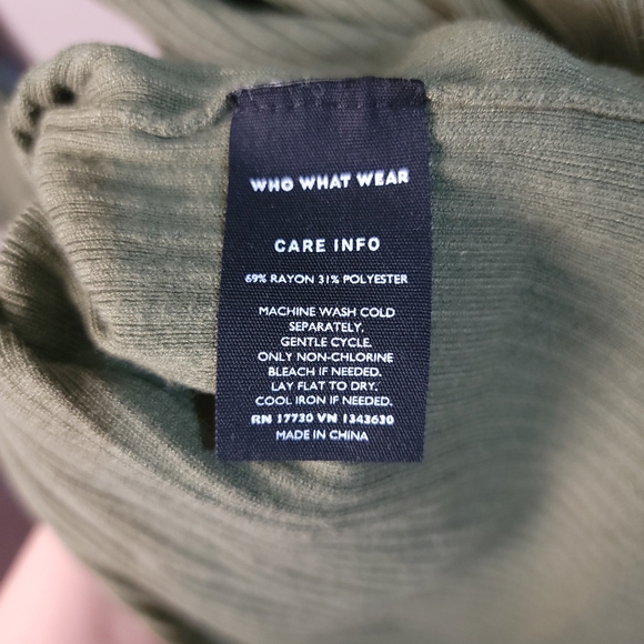 Who What Wear EUC Classic Vintage Inspired Army Green Ribbed Sweater Dress LARGE - Picture 11 of 11